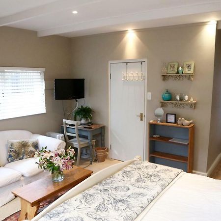 The Birdhouse Apartment Cape Town Bagian luar foto
